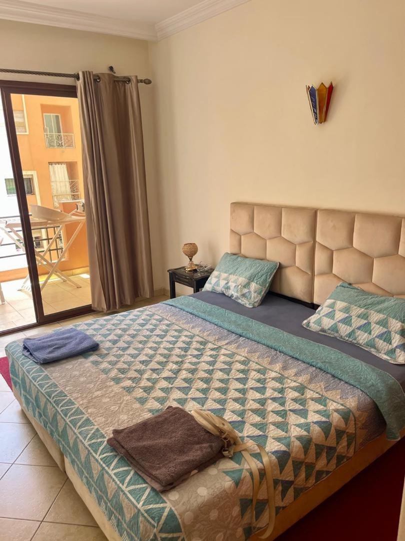 Superbe Appartement A Marrakech Quartier Majorelle 2 Chambres Marrakesh Eksteriør bilde